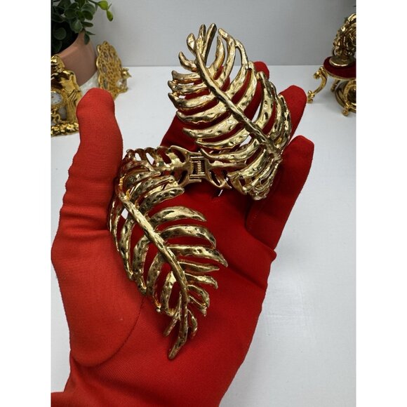 ZARA Areca Leaf Coiled Bracelet Gold Tone Textured Statement Cuff - Picture 10 of 11